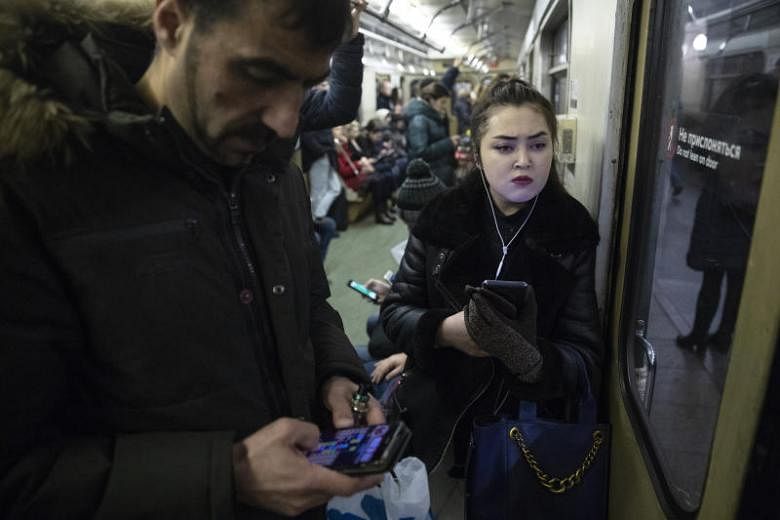 Rusia menguji internet ‘berdaulat’ di tengah kekhawatiran isolasi online