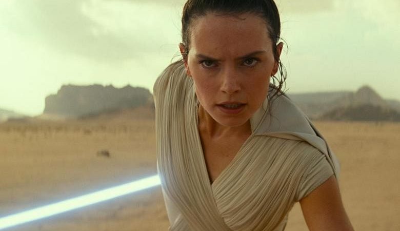 Disney memotong ciuman lesbian dari Star Wars di Singapura
