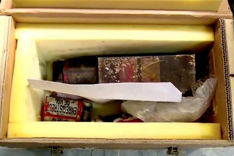 Iran meminta peralatan AS dan Prancis untuk mengunduh kotak hitam pesawat yang jatuh