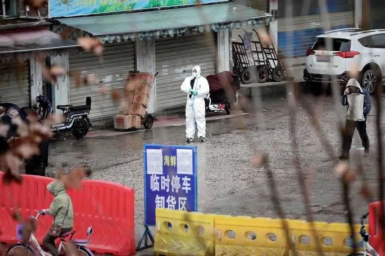 Virus Wuhan tidak akan berada pada skala Sars, kata pakar top China Zhong Nanshan